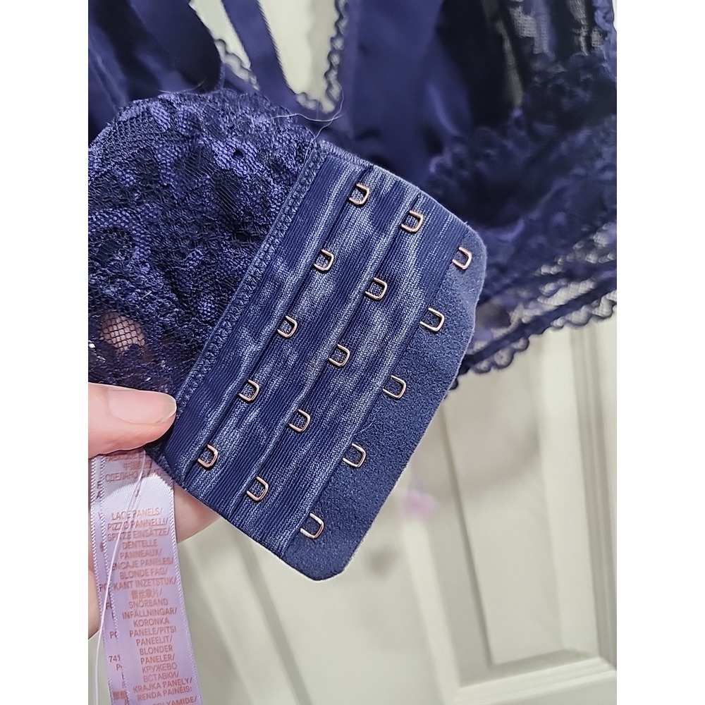 Savage X Fenty 1X Bralette Blue Lace Wireless Pullover RacerBack Rihanna - Picture 11 of 13